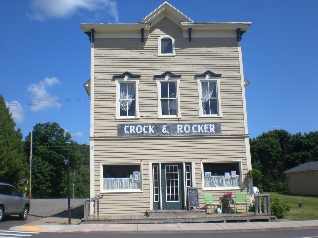 Crock & Rocker, unique gifts, stylish clothing, handmade jewelry, ladies clothing, local style shows